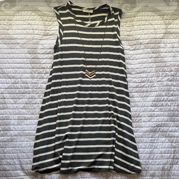 Pinc Gray and White Striped Dress - Picture 1 of 2